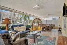 Breathe Inn - Entire Duplex