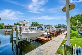 2 BR Condo Rental in Bradenton Beach, Florida