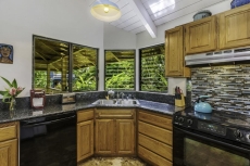 Gorgeous 2 BR Plantation Style Home in Princeville