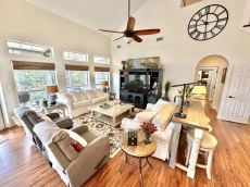 5285 Tivoli By The Sea