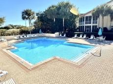 5285 Tivoli By The Sea