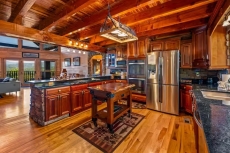 Majestica- Luxury Lodge- Pool- Elevator- Sleeps 28