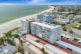 2 BR Condo Rental in Holmes Beach, Florida