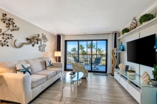 Luxury Bayside Condo – Pool, Tennis & Marina