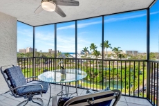 Luxury Bayside Condo – Pool, Tennis & Marina
