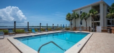 2BR Sandpiper Key – Bright, Stylish & Coastal