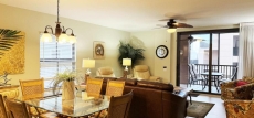 Stylish Gulf Condo - Walk to Beach, Pool & Dining