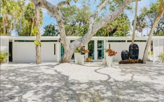 Monthly Snowbirds Vacation Rental