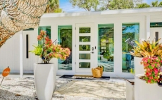 Siesta Beach | Heated Pool | Pet Friendly | Bike & Walk Friendly | Zach