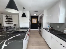 NEW LISTING•Siesta Key Beach•Pool•Pet Friendly - Aylee’s Beach House Unit 5346