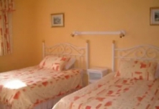 4 Bedrooms BnB Hillview Lodge