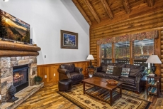 Golf View - Summit Cabin Rentals