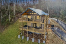 Rivers Retreat - Summit Cabin Rentals