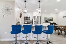 Executive Waterfront Penthouse – Ground-Floor Luxury at Madeira Beach