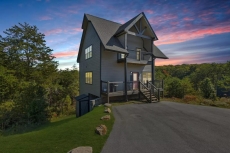 3 BR Pet-Friendly Cabin Rental