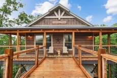 Tennessee Whiskey - Summit Cabin Rentals