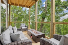 Tennessee Whiskey - Summit Cabin Rentals