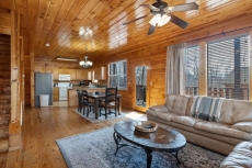 Smoky Mountain Lodge - Summit Cabin Rentals