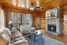 Smoky Mountain Lodge - Summit Cabin Rentals
