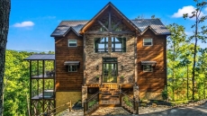 Endless Blue Skies - Summit Cabin Rentals