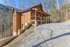 Hawkeye Ridge - Summit Cabin Rentals