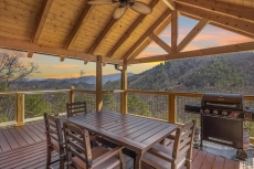 Over The Top - Summit Cabin Rentals