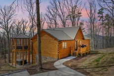 Above the Summit - Summit Cabin Rentals