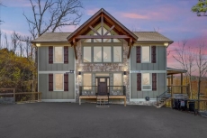 5 BR Pet-Friendly Cabin Rental