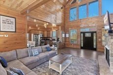 Smokey Treats - Summit Cabin Rentals