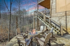 Big Bear Splash - Summit Cabin Rentals