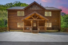 6 BR Pet-Friendly Cabin Rental