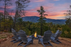 Hatcher Mountain Hideaway - Summit Cabin Rentals
