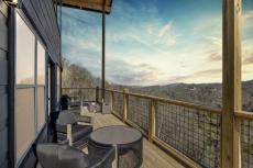 JERNE To The Top - Summit Cabin Rentals