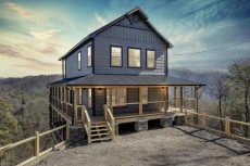 4 BR Pet-Friendly Cabin Rental