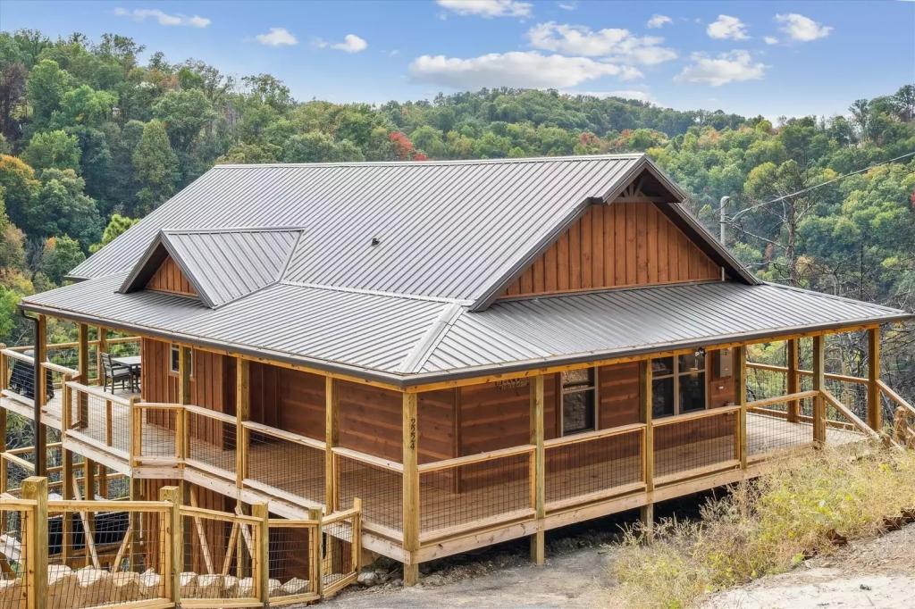3 Bedrooms Lodge Rental in Sevierville, Tennessee