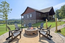 Robeson Hood Lodge - Summit Cabin Rentals