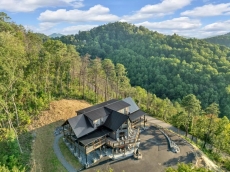 The Great Outdoors | Summit Cabin Rentals