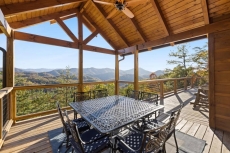 The Hidden Owl Mountain Lodge  | Summit Cabin Rentals