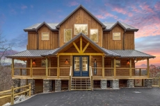 Treehouse Lodge | Summit Cabin Rentals
