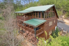 Wilderness Lodge | Summit Cabin Rentals