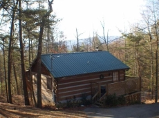 John15:12~ 4 Miles Prkwy/Dwntown Pigfor-Hotub- BR fireplace-Wifi-NO EXTRA FEES