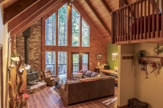 Evergreen • Game Room • Ski Bear Valley • EV