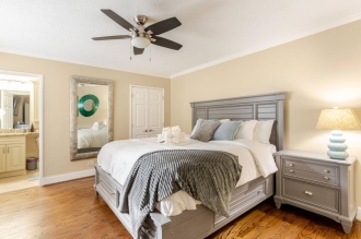 2 BR Condo Rental in Atlanta, Georgia