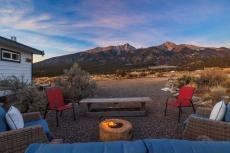 Fire pit sitting area