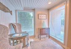 Relax in your Private Oceanfront Paradise. Spacious Luxury, Awe-Inspiring Views.