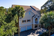 2nd Row luxury home with pool, tiki bar, private beach boardwalk- 30 Knotts Way