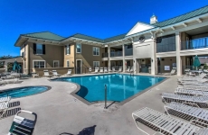 Unit 405- Same Floor as Rooftop Pool, SeaCrest Pool Use, Next to Coligny Plaza.