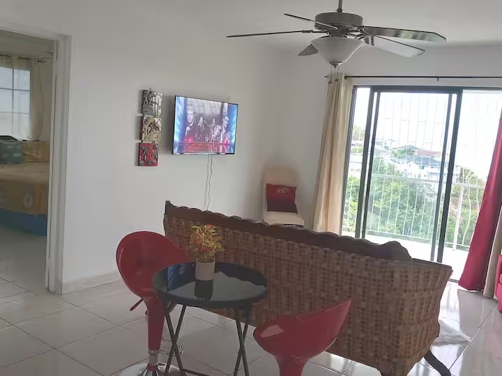1 Bedroom Beachfront Apartment Rental in Jamaica, Caribbean