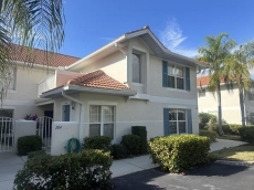 Naples Happy Place :-) 3 BR/2 BA, 2 Pets any Size, Gated Community & Loads of Amenities