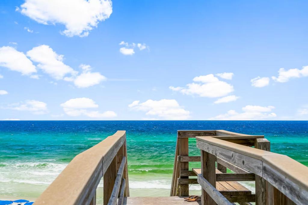 4 Bedrooms House Rental in Inlet Beach, Florida